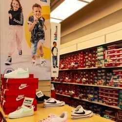 Rack Room Shoes - Kids Section