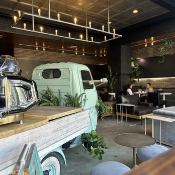 Colander Kitchens - cute vintage coffee truck - Salad Near Me - San Mateo, California