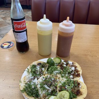 Tacos La Banqueta D F - Mexican Near Me - Mansfield, Texas
