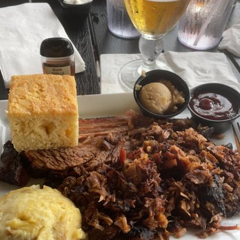 4Corners Tavern - Gastropubs Near Me - Davenport, Florida