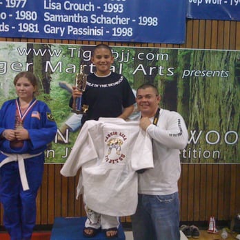 Darcio Lira Jiu JItsu - My older son Aezon, takes 1st place at Rumble in the Redwoods - Boxing Near Me - Livermore, California Darcio Lira Jiu JItsu - My older son Aezon, takes 1st place at Rumble in the Redwoods - Boxing Near Me - Livermore, California