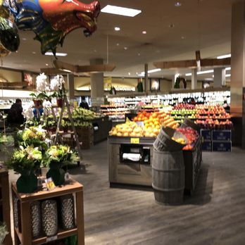 Safeway - Grocery Near Me - New Westminster, British Columbia