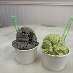 Single of black sesame and dubai chocolate Single of black sesame and dubai chocolate
