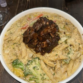 Spice House Midtown - Rasta Pasta with Oxtail - Caribbean Near Me - Atlanta, Georgia Spice House Midtown - Rasta Pasta with Oxtail - Caribbean Near Me - Atlanta, Georgia