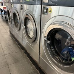 My Elegance Laundromat