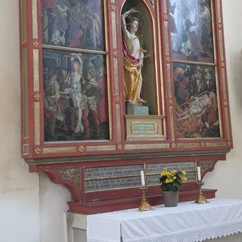 St. Lorenz - Nebenaltar - Drugstores Near Me - Berching, BY