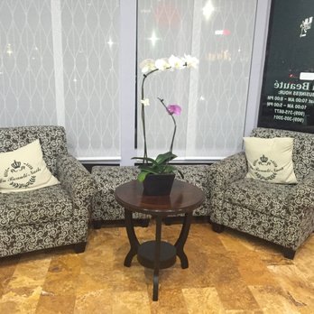 La Beaute Nails - Nail Salons Near Me - San Dimas, California