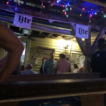The Green Turtle - Cocktail Bars Near Me - Fernandina Beach, Florida