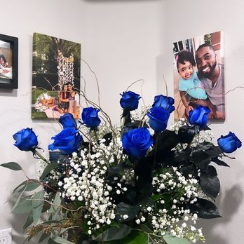 Hill's Flowers - For my husband for Valentine's Day. So beautiful!! Thank you Emily! - Florists Near Me - San Jose, California Hill's Flowers - For my husband for Valentine's Day. So beautiful!! Thank you Emily! - Florists Near Me - San Jose, California