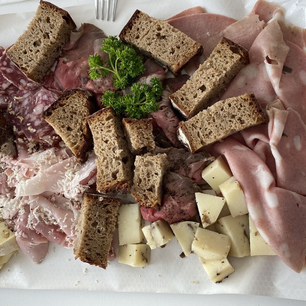 Urbanek - Had to get a few more goodies to go as well, because I was staying nearby with a refrigerator. - Specialty Food Near Me - Vienna, 9 Urbanek - Had to get a few more goodies to go as well, because I was staying nearby with a refrigerator. - Specialty Food Near Me - Vienna, 9