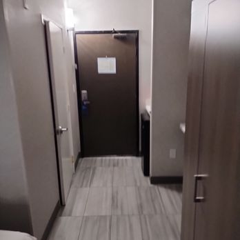 Holiday Inn Express - La Mesa - Hotels Near Me - La Mesa, California