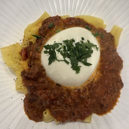 Pappardelle Bolognese I BURRATA