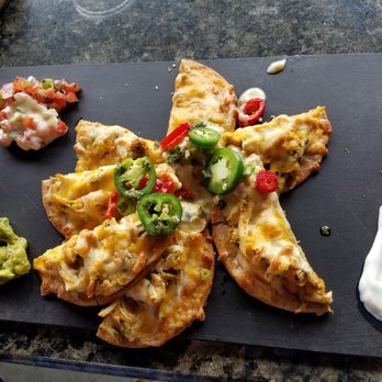 Topgolf - Signature topgolf nachos with chicken. So delicious!! - New American Near Me - Edison, New Jersey Topgolf - Signature topgolf nachos with chicken. So delicious!! - New American Near Me - Edison, New Jersey