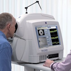 La Palma Eye Care Center - Specialist Testing