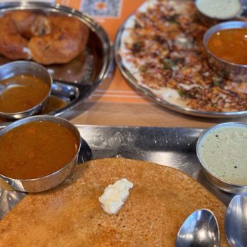 Malgudi Cafe - Dosa, Veg Uttappa, Vada - Indian Near Me - Exton, Pennsylvania