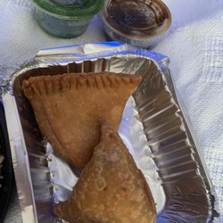 Vegan Bowl Factory - Samosa
