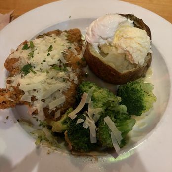 Applebee's Grill + Bar - NEW Lemon Parmesan Chicken - American Near Me - Vancouver, Washington