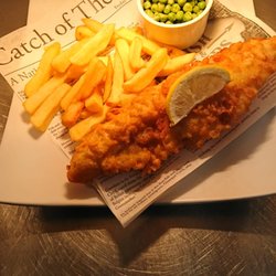 Malt Shovel Inn - IPA battered fish with chips & garden peas
