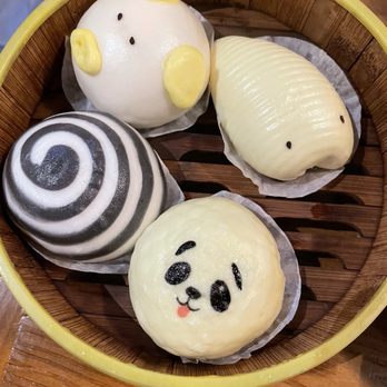 Bao - Dessert bao sampler (egg custard, lava, red bean, black sesame) - Chinese Near Me - San Francisco, California