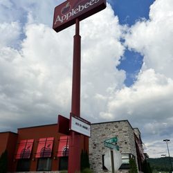 Applebee's Grill + Bar