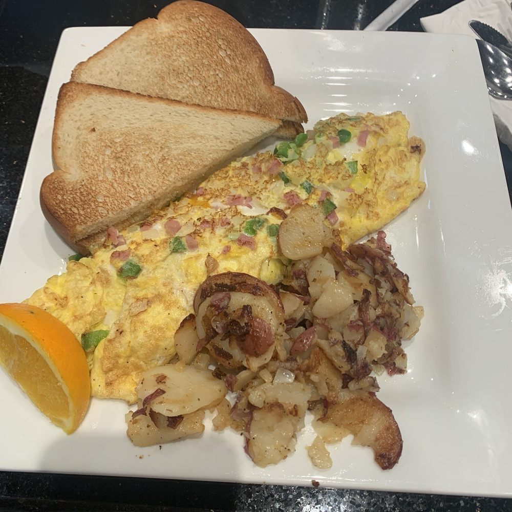 Keke's Breakfast Cafe - Western Omelette - Breakfast & Brunch Near Me - Boynton Beach, Florida