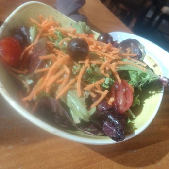 Pizzeria Testa - Complimentary salad - Italian Near Me - Frisco, Texas