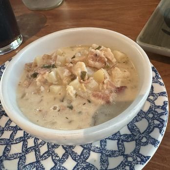 Tavern Hall - Bowl of Clam Chowder - New American Near Me - Bellevue, Washington