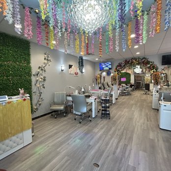 La Rose Nails & Spa - Nail Salons Near Me - Rockwall, Texas