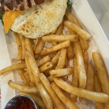 Talia's cafe - Croffle Sandwich - Breakfast & Brunch Near Me - Allen, Texas
