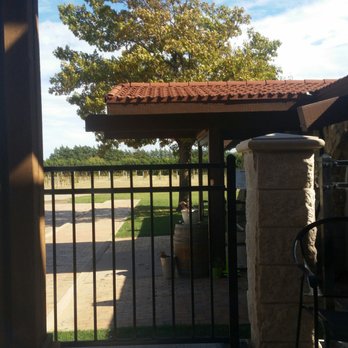 Llano Estacado Winery - Beautiful October weather - Wineries Near Me - Lubbock, Texas Llano Estacado Winery - Beautiful October weather - Wineries Near Me - Lubbock, Texas
