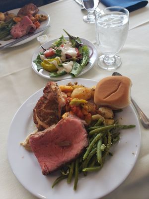 Christopher's Restaurant & Custom Catering
