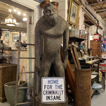 Picker Joe's Antique Mall - Antiques Near Me - Savannah, Georgia Picker Joe's Antique Mall - Antiques Near Me - Savannah, Georgia