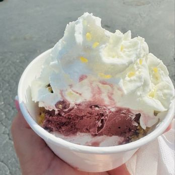 Fenwick Ice Cream - Ice Cream & Frozen Yogurt Near Me - Old Saybrook, Connecticut