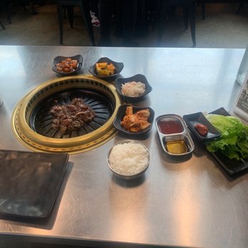 Gogi Yogi - - My favorite bulgogi and my side dishes. I don't like the bean sprouts and spinach. - Korean Near Me - Washington, DC, District of Columbia