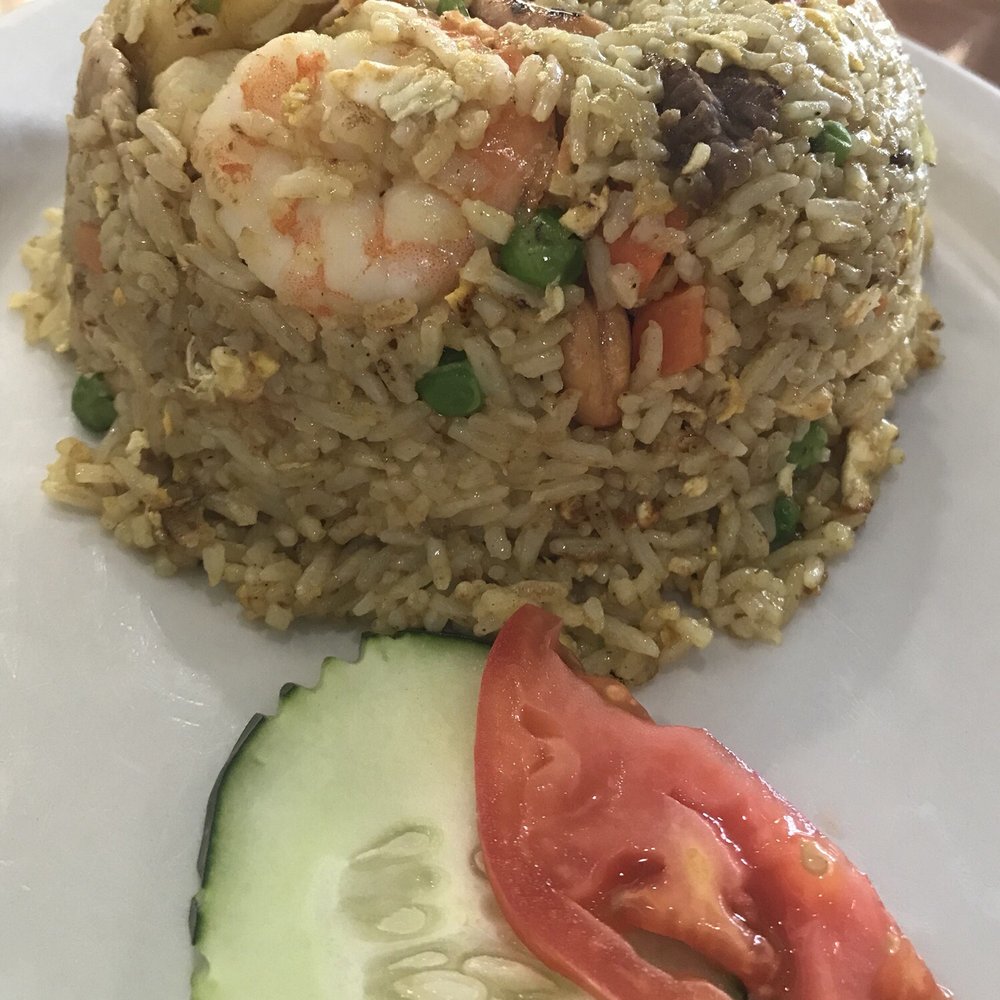 Amazing Asian Bistro - Pineapple Fried Rice - Japanese Near Me - Plantation, Florida Amazing Asian Bistro - Pineapple Fried Rice - Japanese Near Me - Plantation, Florida