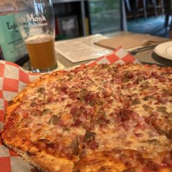 EagleMonk Pub & Brewery - Meat lovers pizza