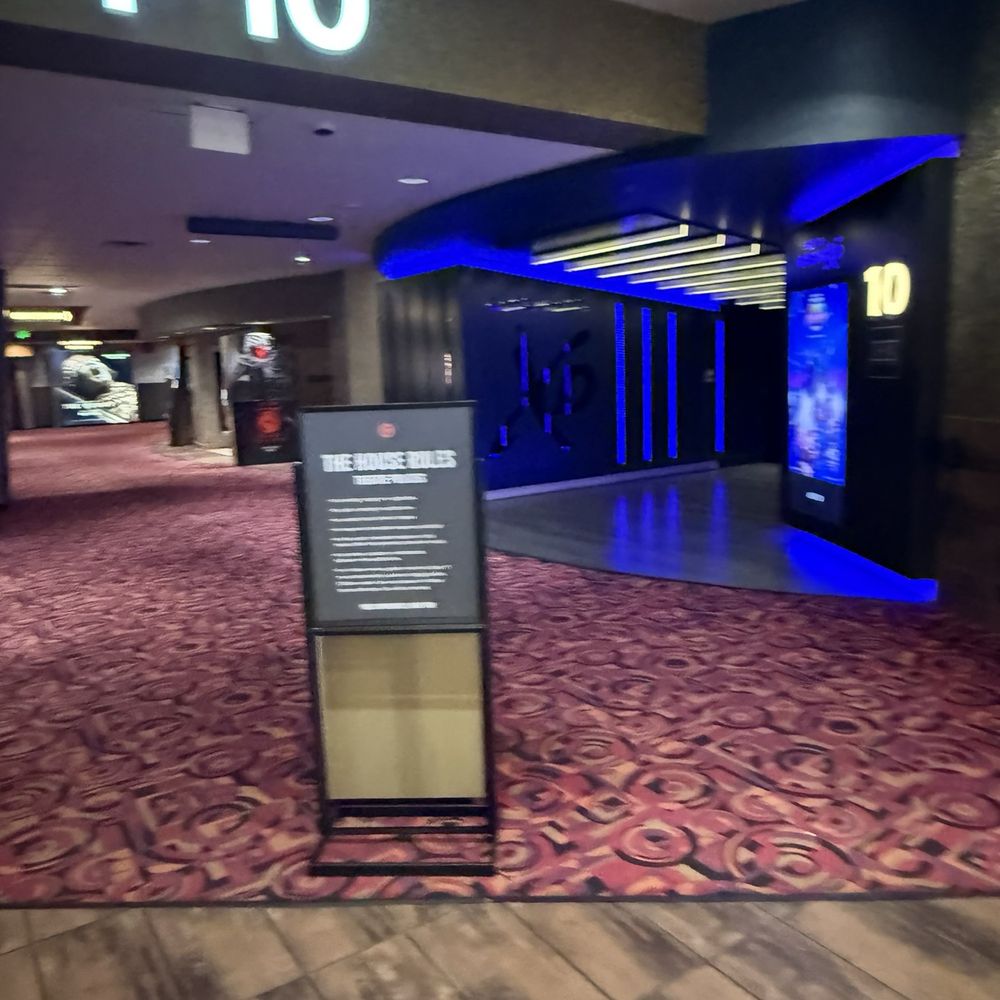 Cinemark West Plano XD and ScreenX - Cinema Near Me - Plano, Texas