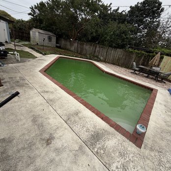 Salty Dawgs Pool Service - Pool Cleaners Near Me - Greenacres, Florida Salty Dawgs Pool Service - Pool Cleaners Near Me - Greenacres, Florida