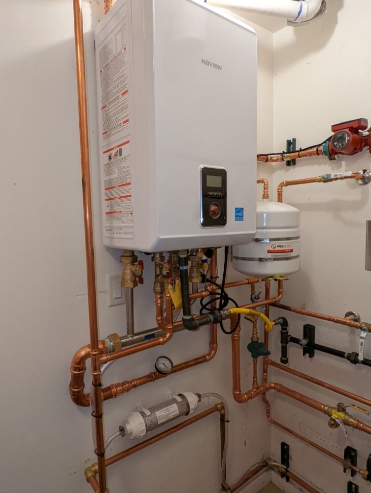 Slide of Castillo Solutions