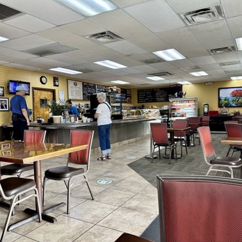 Gio's Cuban Cafe - Cafes Near Me - Tampa, Florida Gio's Cuban Cafe - Cafes Near Me - Tampa, Florida
