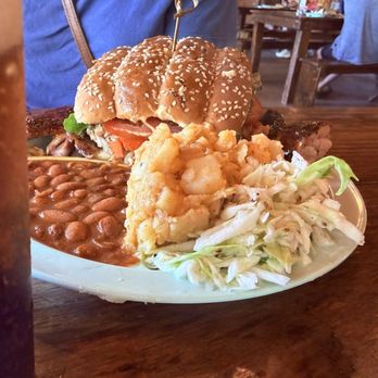 The Salt Lick BBQ - Chicken sandwich plate - Barbeque Near Me - Driftwood, Texas The Salt Lick BBQ - Chicken sandwich plate - Barbeque Near Me - Driftwood, Texas