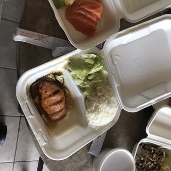 Tachikawa - Lunch bento salmon sashimi , salmon teriyaki . With a rock & roll roll . $22.00 - Japanese Near Me - Pinole, California Tachikawa - Lunch bento salmon sashimi , salmon teriyaki . With a rock & roll roll . $22.00 - Japanese Near Me - Pinole, California