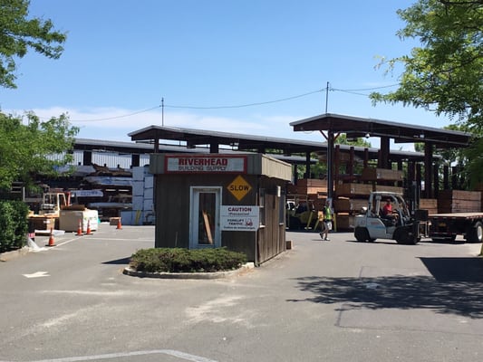 Riverhead Building Supply 21 Railroad Ave East Hampton Ny Construction Building Contractors Mapquest