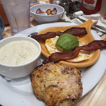 Skillets Restaurant - Breakfast & Brunch Near Me - Wellington, Florida