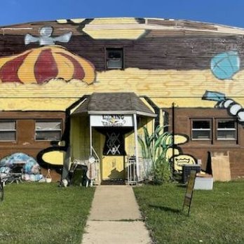 Looking 4 Treasures - Used, Vintage & Consignment Near Me - Chillicothe, Illinois Looking 4 Treasures - Used, Vintage & Consignment Near Me - Chillicothe, Illinois