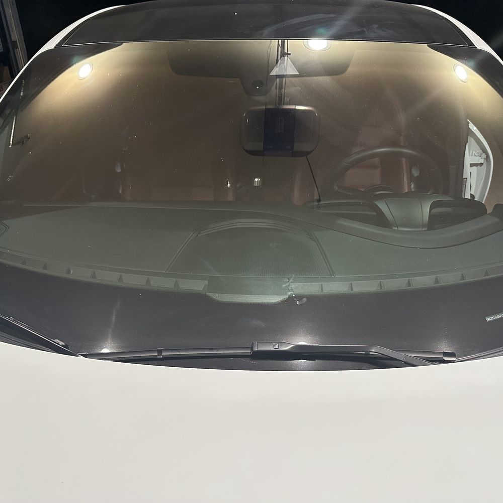 B’s Auto Glass - Damaged windshield - Auto Glass Services Near Me B’s Auto Glass - Damaged windshield - Auto Glass Services Near Me