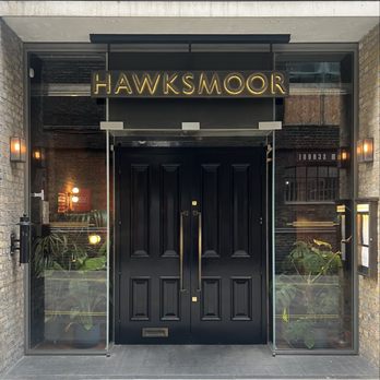 Hawksmoor Seven Dials - Entrance - British Near Me - London, XGL