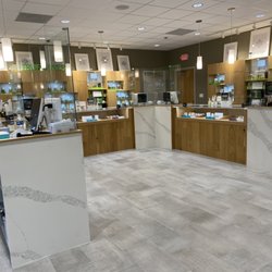 Trulieve Tampa Dispensary Gandy - Dispensary Counter/purchase area