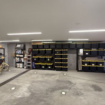 Clutter and Hoarding Pros - AFTER PHOTO- gorgeous organization!! - Junk Removal & Hauling Near Me Clutter and Hoarding Pros - AFTER PHOTO- gorgeous organization!! - Junk Removal & Hauling Near Me