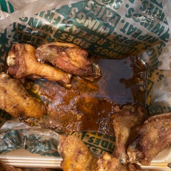 Wingstop - Chicken Wings Near Me - Tampa, Florida